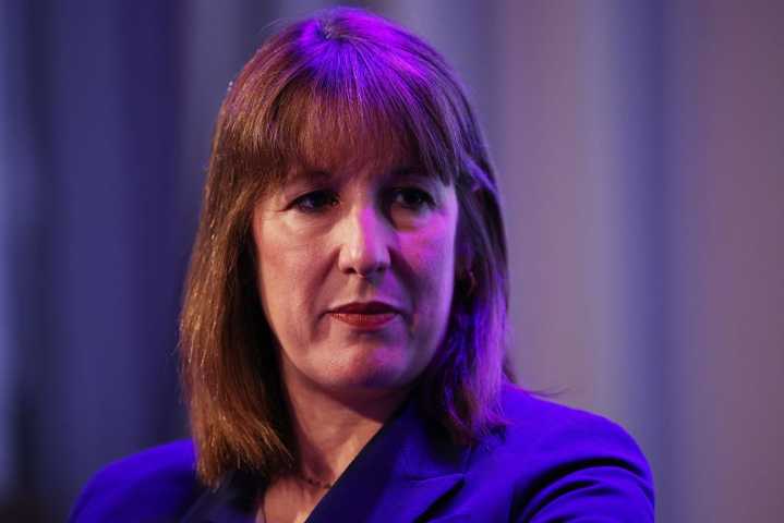 Reeves underwhelms at CBI shindig
