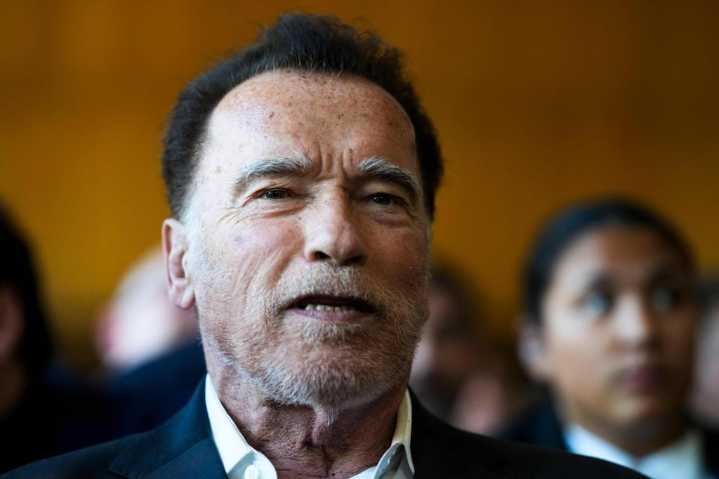 Schwarzenegger tells environmentalists to 'stop whining' and get to work