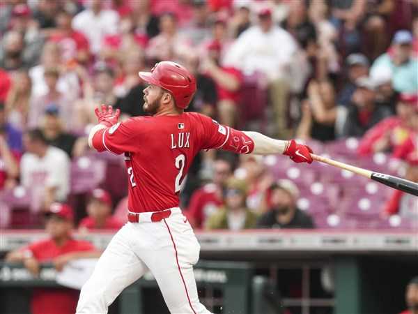 Lux hits a grand slam, Reds rout Diamondbacks 13