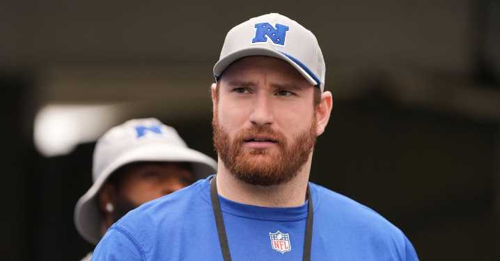 Lions star’s surprise retirement leaves Detroit in a bind