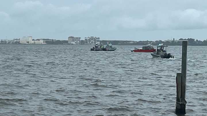 Small plane crashes into Indian River in Melbourne Beach, officials say