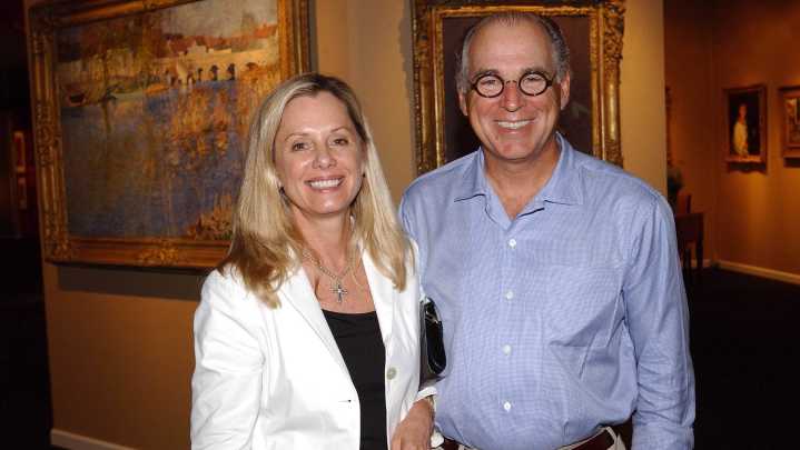 Lawsuits battle for control of Jimmy Buffett's $275 million estate