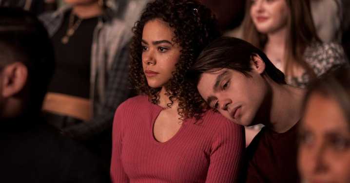 Why Is Marcus Depressed in Ginny & Georgia? Spoilers!