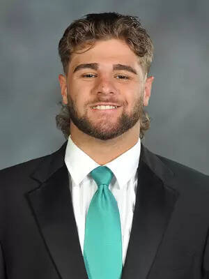 Thorndyke, Coastal Carolina advance to College World Series