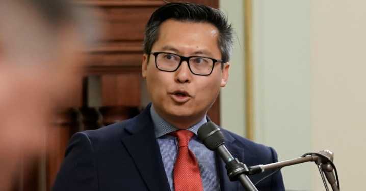 Fong introduces bill to fight EBT theft and fraud 