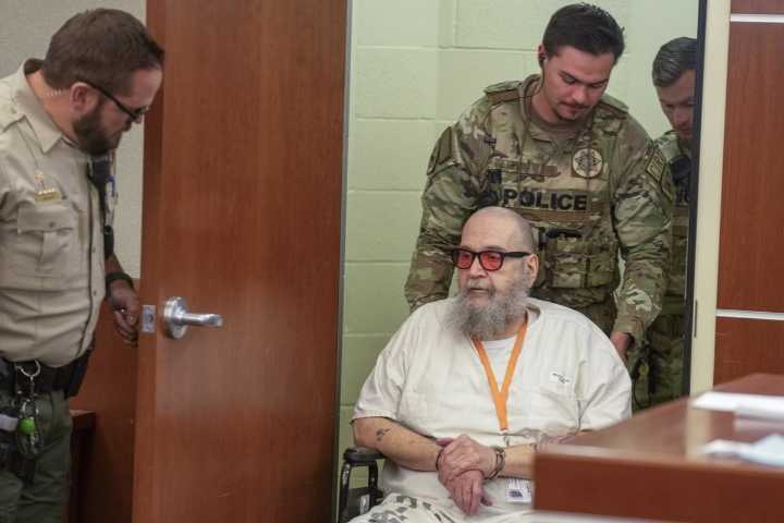 Utah judge rules a convicted killer with dementia is competent to be executed