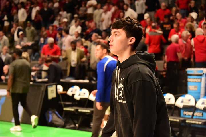Ex-Alabama player Kai Spears argues NYT should reveal source for ‘false’ story about shooting
