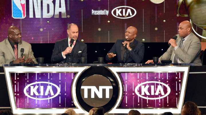 'Inside the NBA' airs final show on TNT, prompting emotional farewell