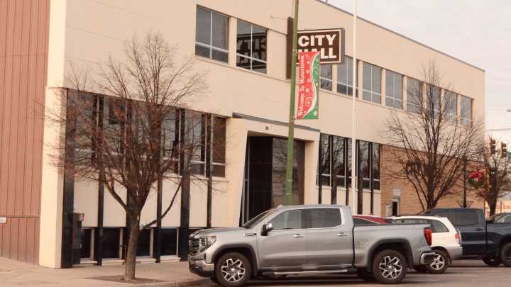 Who is running for the mayor of Watertown?