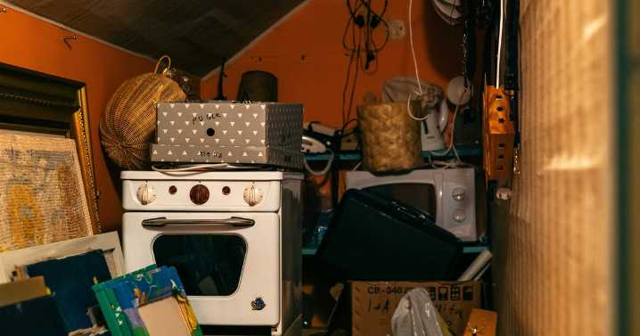 Overwhelmed By Mess? Try The 'Pick Up Every Item' Method
