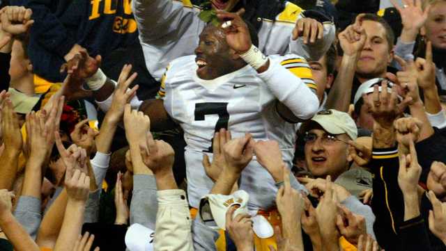 LIST: Players with Iowa ties on 2026 College Football Hall of Fame ballot