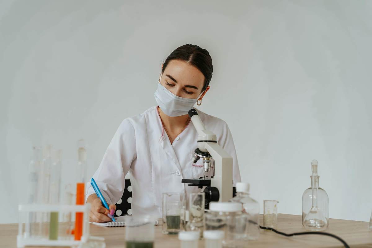 Delaware launches tuition grant program to keep STEM grads