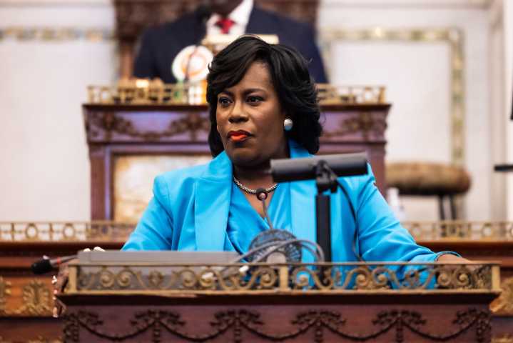 Philadelphia Mayor Parker gets mixed reviews in voter survey