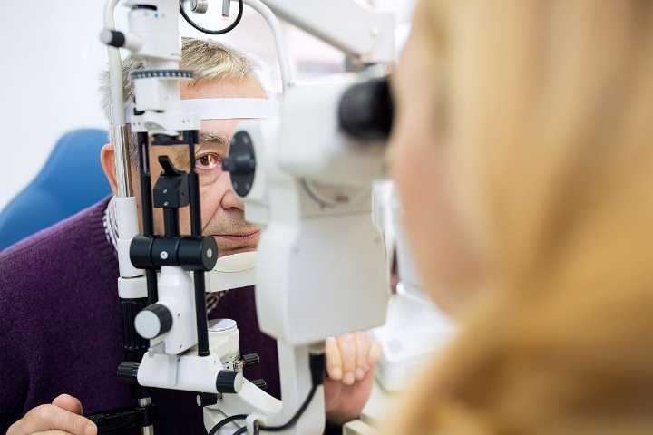 Lamivudine Improves Visual Acuity in Center-Involved Diabetic Macular Edema