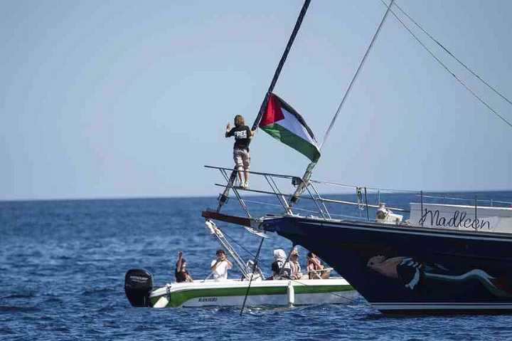 Ship on aid trip to Gaza saves 4 at sea Brazil files charges in ‘22 deaths of 2 Storms force Ryanair landing; 9 injured  Pilgrims gather at Mount Arafat for Hajj