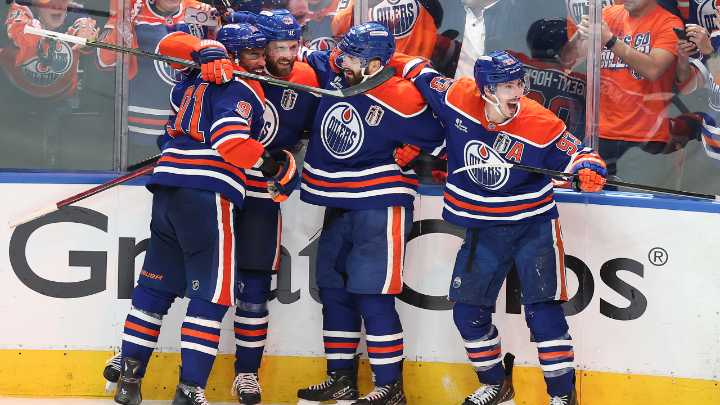 Draisaitl delivers vintage performance for Oilers in Game 1 win in Stanley Cup Final