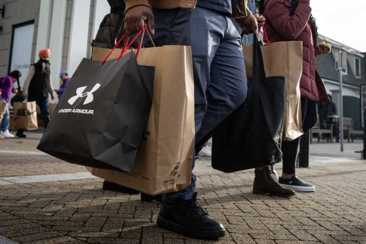 Apparel brand Oak + Fort to restructure amid tariff woes