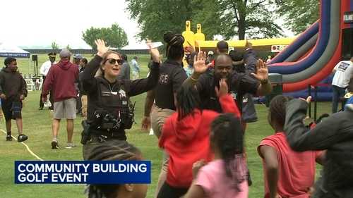 Chicago Police Department, Chicago Park District host 'Play Like a Champion' golf program at South Shore Golf Course