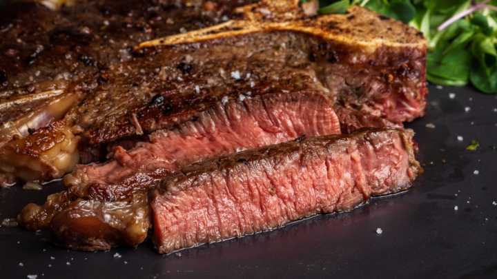 Why It's A Big Mistake To Order Steak Between Temperatures