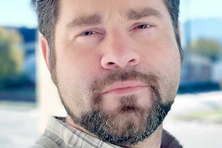 Meyer to resign Port Angeles City Council position