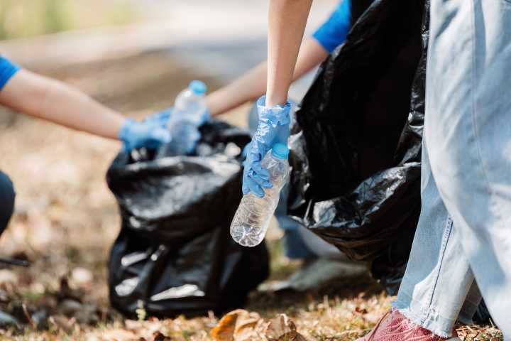 Fairfax trash fight: Residents slam county plan to overhaul pickup
