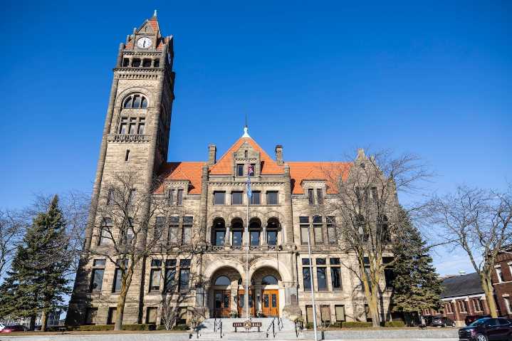 Hello, Bay City: Does prayer belong at city hall?
