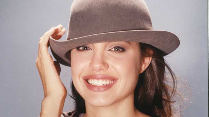 29 Jaw-Dropping Throwback Photos of Angelina Jolie, a Hollywood Stalwart Since Birth