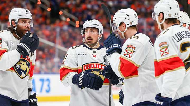 Panthers must regroup after failing to close out Game 1 against Oilers