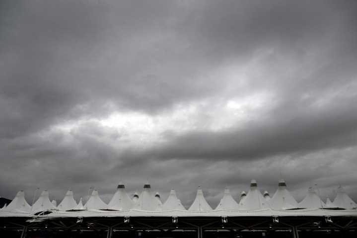 Hundreds of DIA flights delayed as thunderstorms hit Colorado