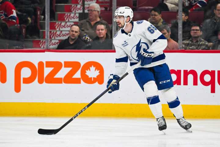 Lightning Sign Maxwell Crozier To Three