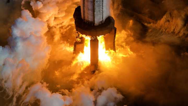 SpaceX Surprisingly Fires Up Rocket For Starship Flight 10 Less Than 10 Days After Flight 9!