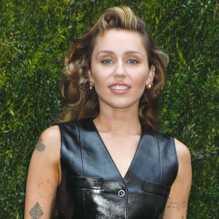 Miley Cyrus on Hiding Drug Purchases