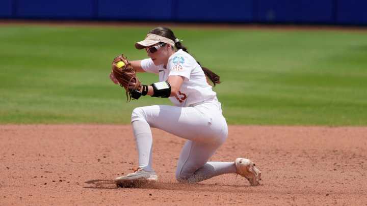 Did Texas commit obstruction vs Texas Tech in WCWS? What the NCAA says