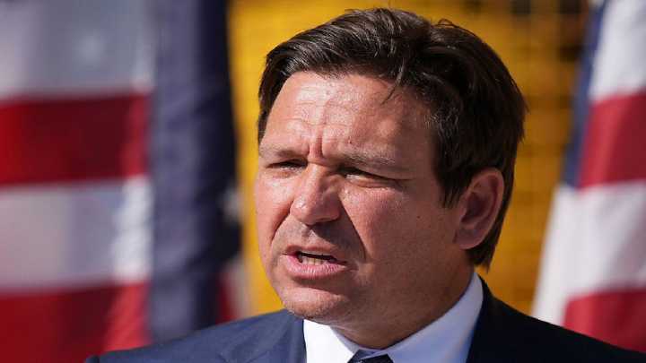 DeSantis signs bill that beefs up firefighter health rules