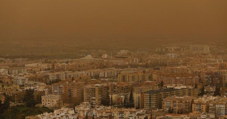 ¿Qué es el polvo del Sahara y cómo nos afecta?