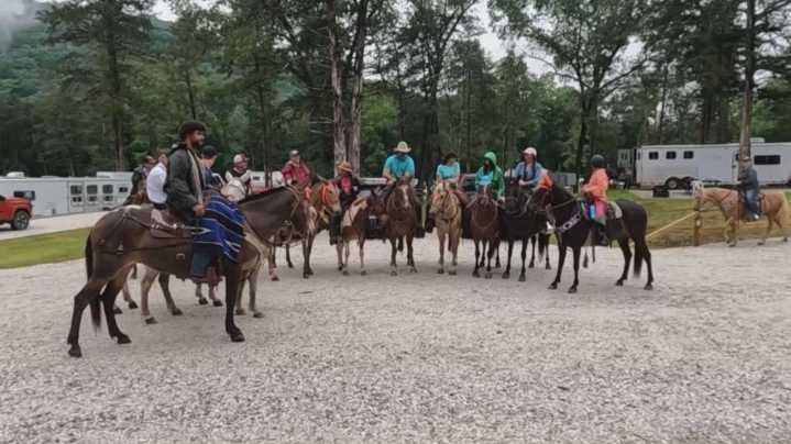 Devil's Den horse campground reopening