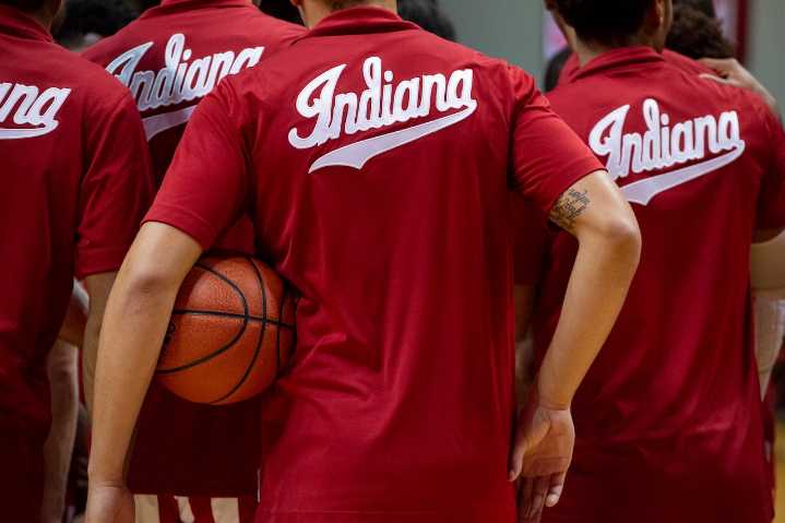 Team physician from Bob Knight–era Hoosiers accused of sexual misconduct by at least 15 Indiana alums: Report