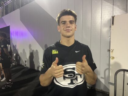 5-Star Ryder Lyons Makes Major USC Announcement as Clear Frontrunner Between Oregon and BYU Surfaces 5-star Ryder Lyons shocks everyone with his USC decision as predictions about his future college fo