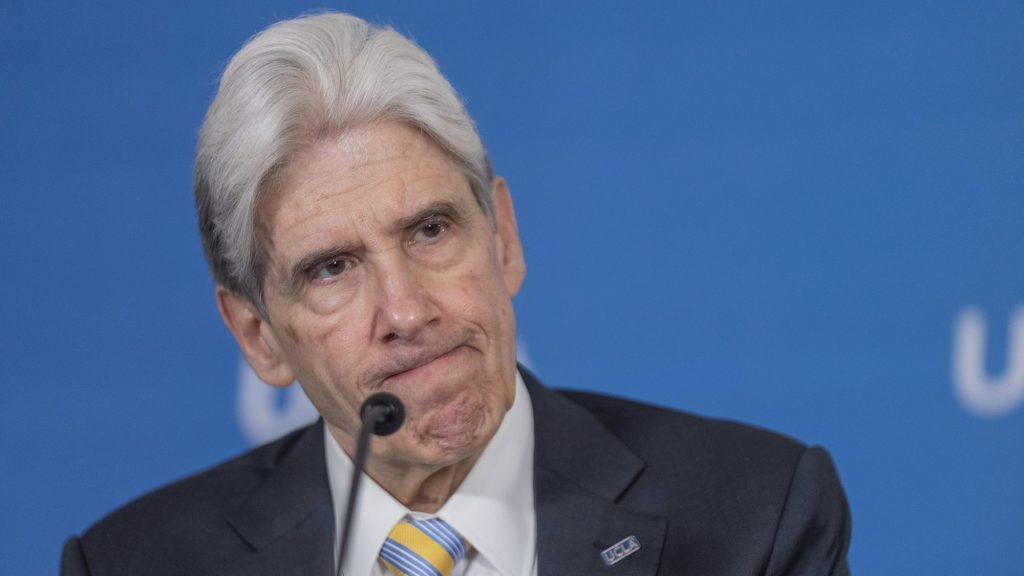 Julio Frenk officially inaugurated as UCLA chancellor, citing challenging times ahead