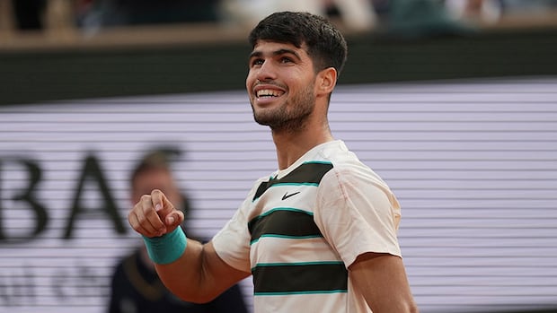 Alcaraz wins 2nd straight French Open men's title in 5