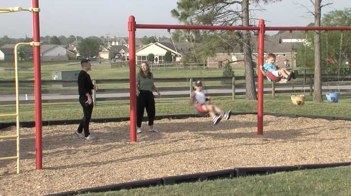 'Makes my brain squiggly': Food dye, additives talks ramp up, Texas bill may impact Oklahoma families