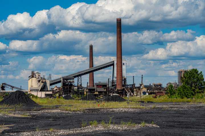 In One of the Nation’s Most Polluted Communities, Trump Terminates Funding for Air Monitoring