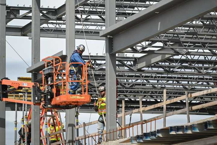 Canadian unemployment rate rises to 7% in May as economy adds 8,800 jobs