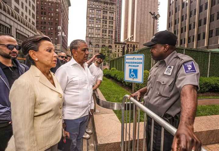 Congresistas hispanos indignados tras la denegación de acceso a centros de detención de ICE en Nueva York