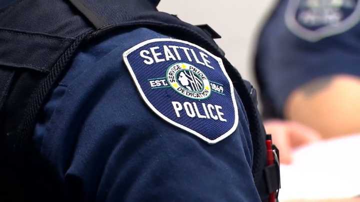 Seattle SWAT arrests man after online threat; suspect live