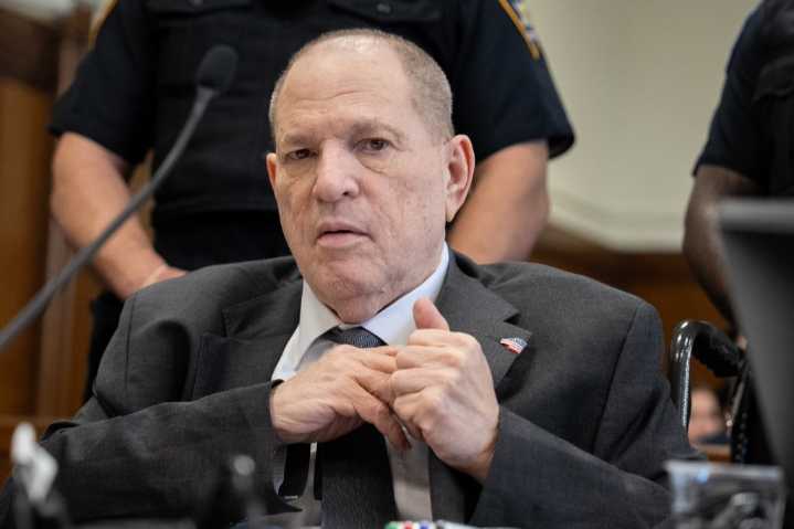 Harvey Weinstein defense lawyer mocks accusers, calls them "grifters" in closing arguments