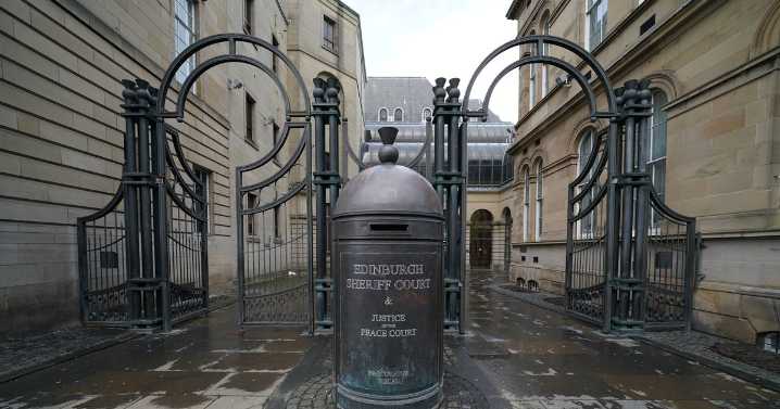 Edinburgh Sheriff Court staff confiscate over 200 'bladed weapons' in past year