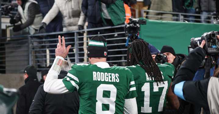 Steelers Super Bowl odds remain the same after Rodgers’ signing