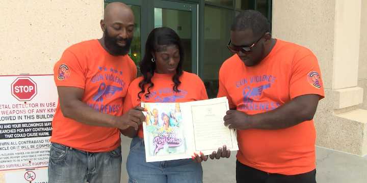 North Charleston family of gun violence victim continues push for change