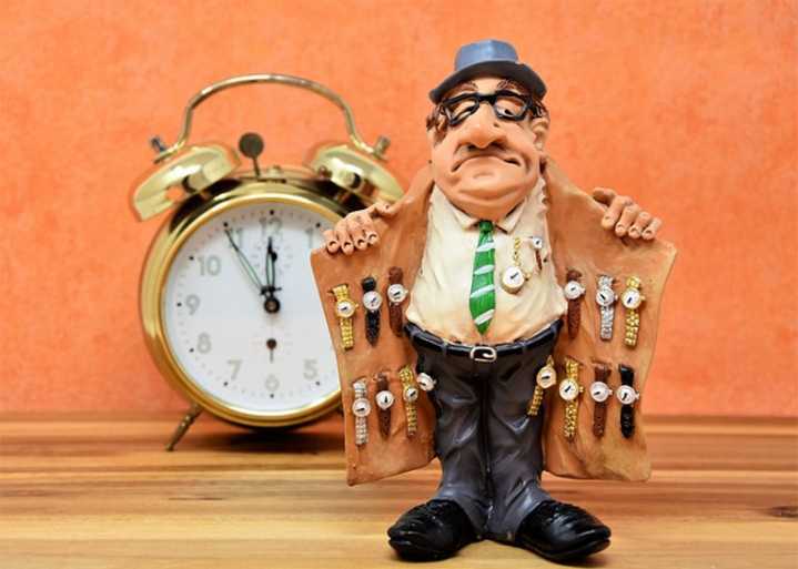 Dodgy salesman feels stupid now